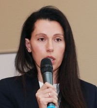  Юлия Липатова